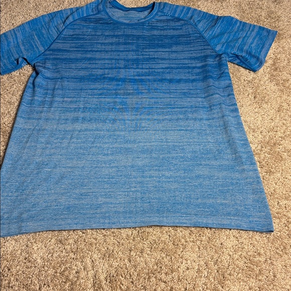 Lululemon Metal Vent Tech Short Sleeve V-Neck Shirt 2.0 Blue - Picture 3 of 6